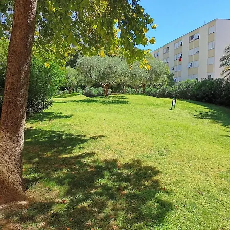 Habitación en casa particular Lovely Near Beaches And Center, All Is Shown Split